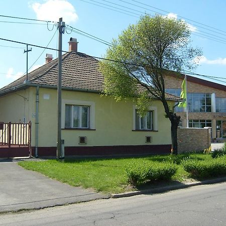 Toth Maganszallas Hajduszoboszlo Lägenhet Exteriör bild
